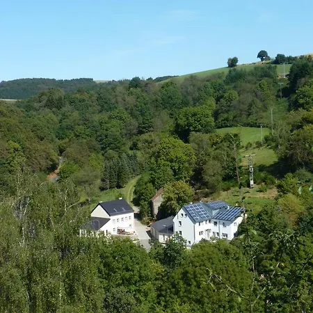 Eifel Ferienhauser Engelsdorf Hébergement de vacances *
